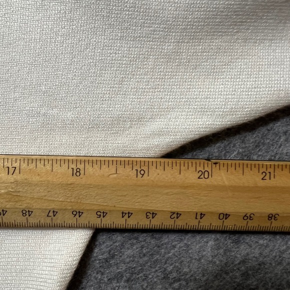 By Design White Embellished Round Neck Sweater Knit Top Women's Size S Pull Over - Picture 3 of 5